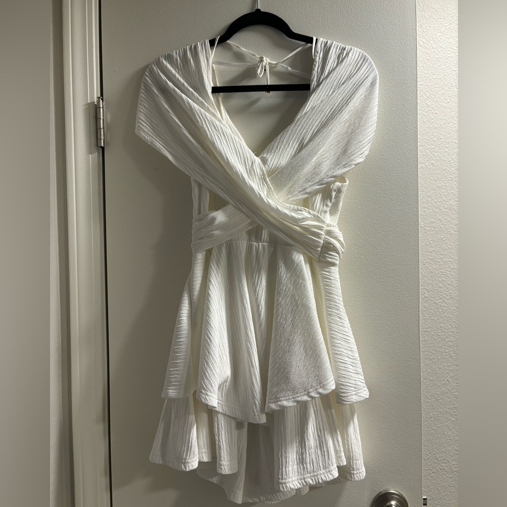 Selfie Leslie white romper